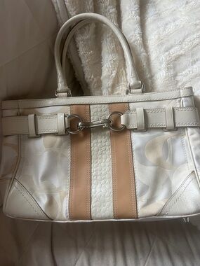 Coach Signature Canvas Shoulder Bag in Chalk and Tan